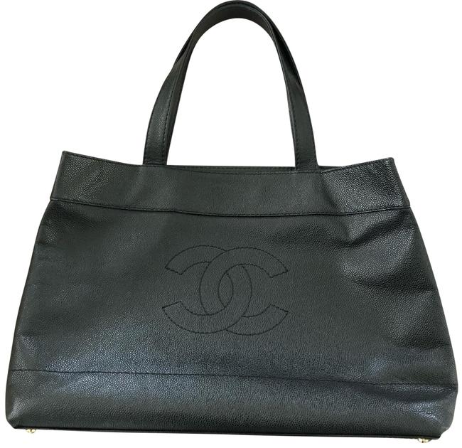 Chanel A Black Caviar Tote